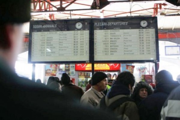 CFR: Ora de iarnă nu modifică mersul trenurilor